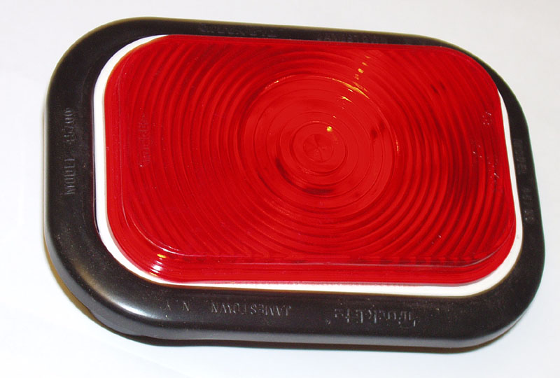 Trucklite 5" x 3" Red Stop Light 