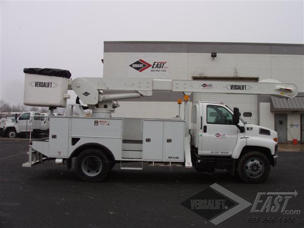 Versalift VO-255 MHI Bucket Truck